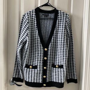 TAHARI houndstooth eyelash cardigan